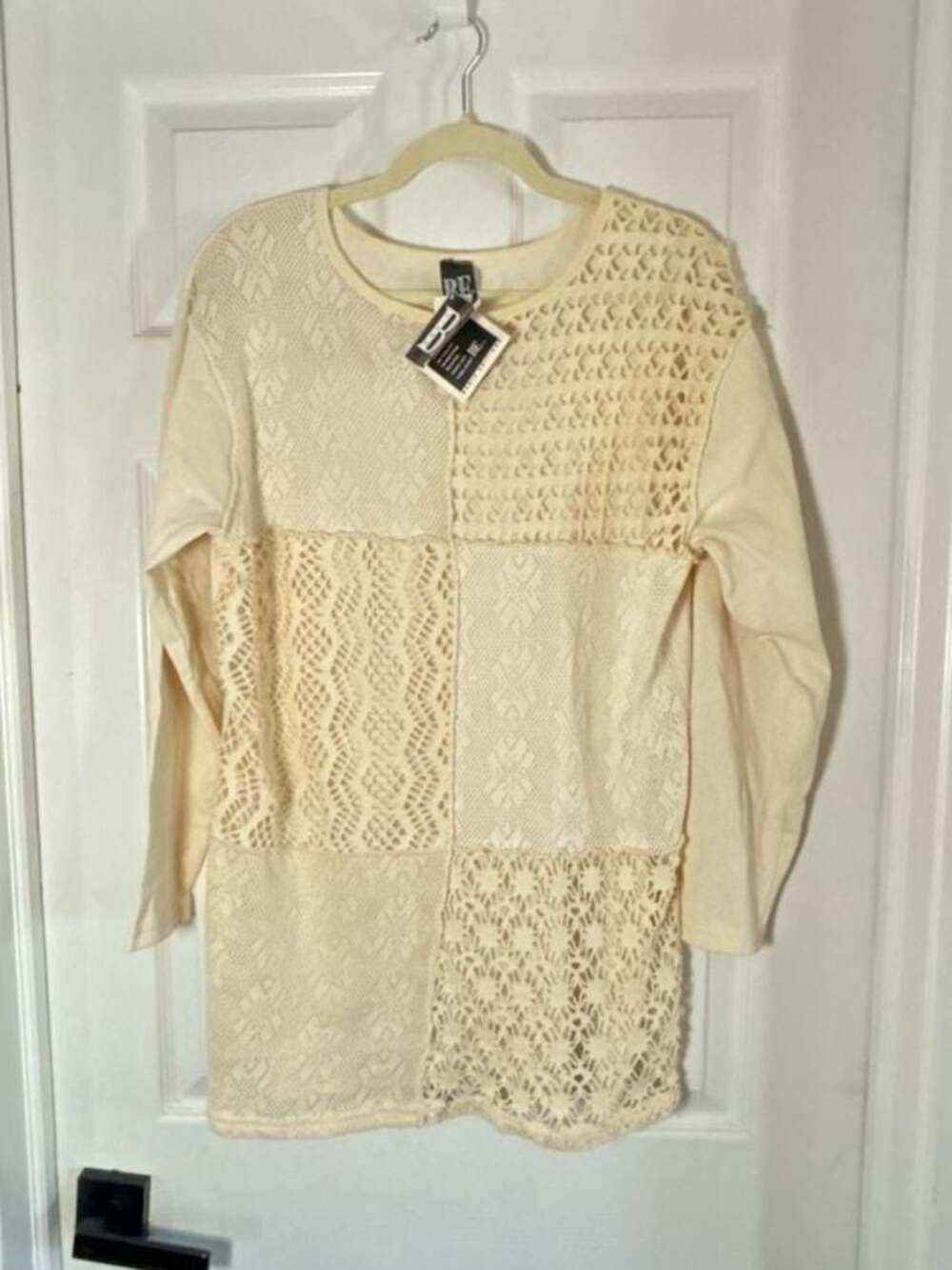 Vintage Deadstock Basic Editions Cream Patchwork Long Sleeve Lace Crochet Top